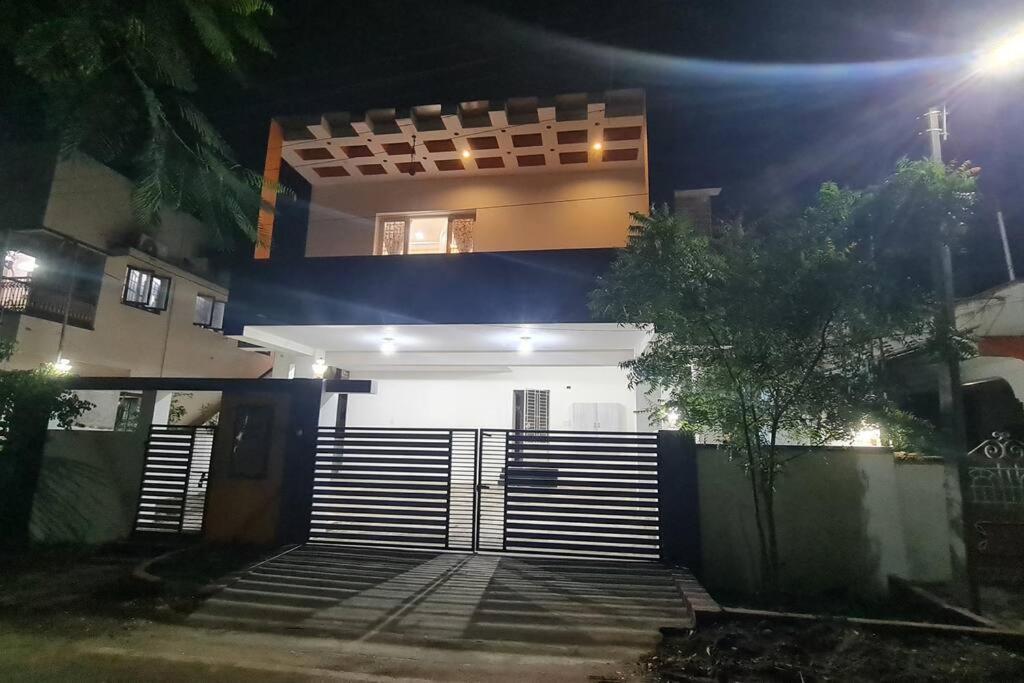 Kamalam 2 Bhk - Non Ac Villa Coimbatore Bagian luar foto